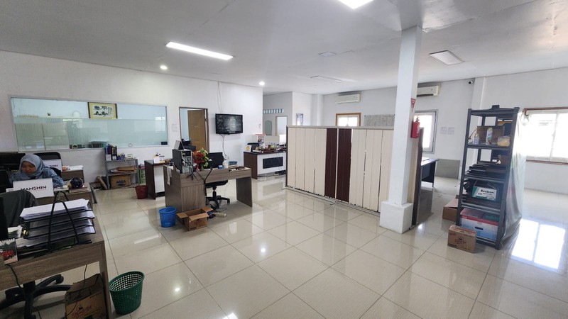 Ruang Usaha Siap Pakai Di Kav DPR Serua, Bojongsari Depok