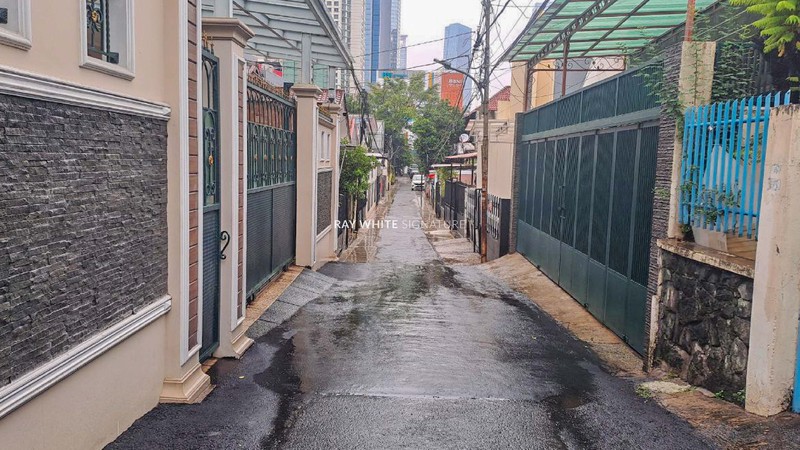 Rumah Cocok Untuk Kost di Jl Bendungan Hilir Gang XII