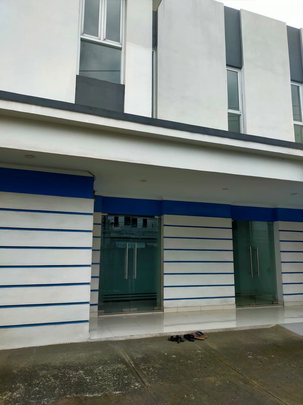 Dijual Office 2 Lantai Lokasi strategis di Cikupa