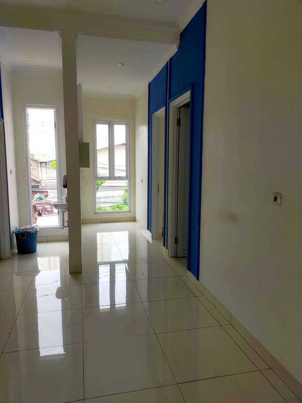 Dijual Office 2 Lantai Lokasi strategis di Cikupa