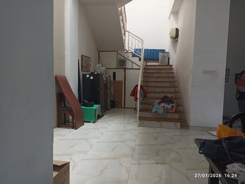 Rumah Sunter Hadap Timur Siap Huni