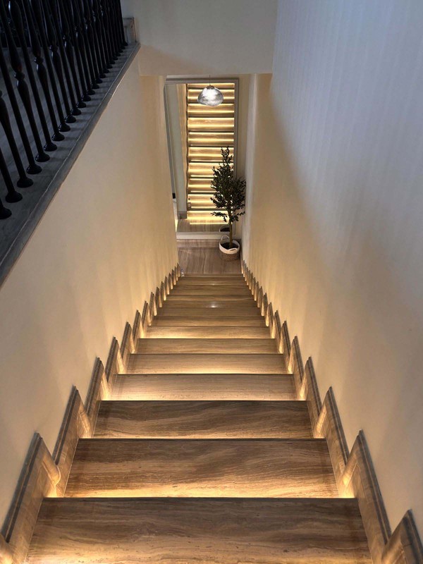 Rumah Fully Furnished Siap Huni Dengan Design Premium di Daerah Bintaro Sektor 9