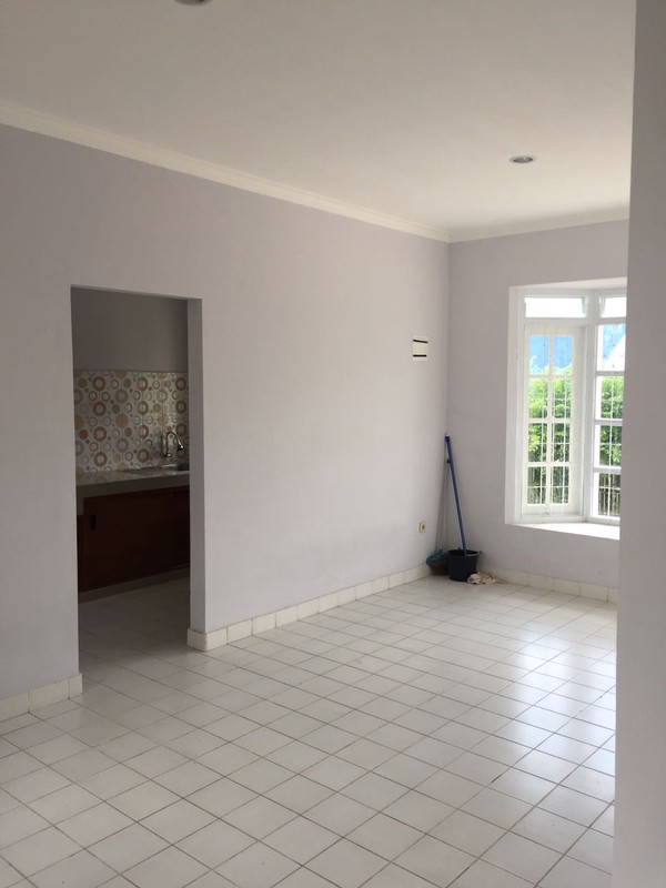 Rumah Rapi 1Lantai Luas 120M Diarea Pusat Bisnis Bintaro Jaya Sektor 5