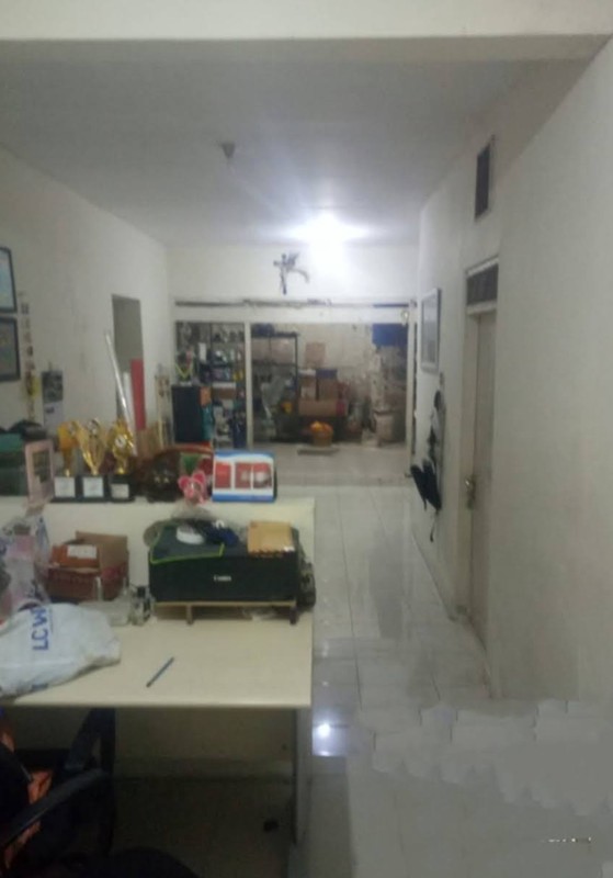 DIJUAL CEPAT RUMAH LAMA SIAP HUNI Pondok tjandra