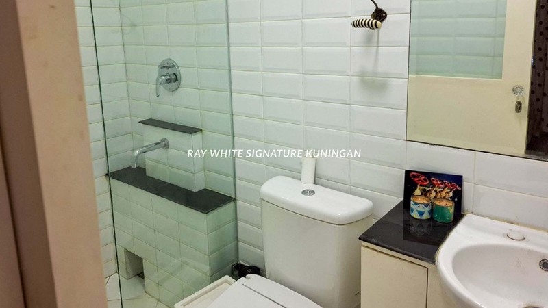 Dijual Apartemen Cantik Sudirman Park Furnished 