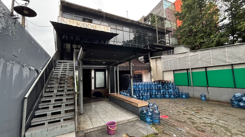 Ruko 3,5 Lantai Unit A Lokasi Jl. Raya Pasar Minggu Jaksel