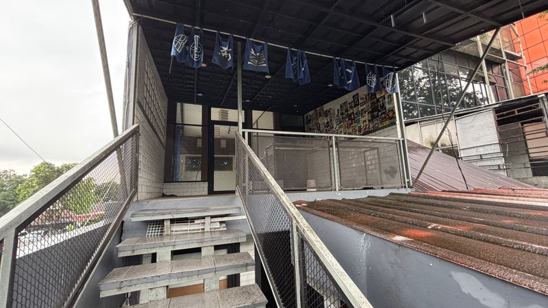 Ruko 3,5 Lantai Unit B Lokasi Jl. Raya Pasar Minggu Jaksel