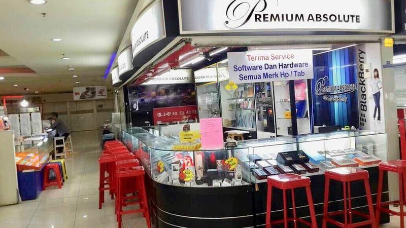 Dijual 4 in 1 kios di blok M Square 