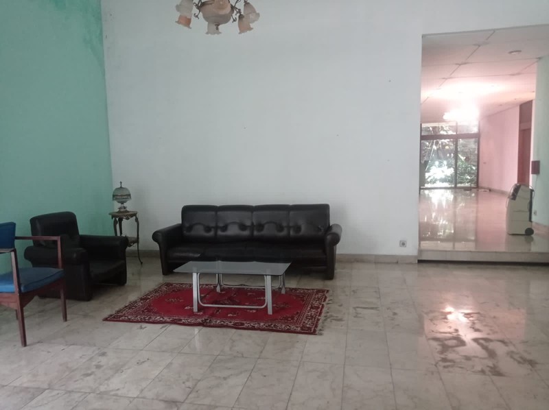 Rumah Siap Huni Dan Nyaman di  Pondok Indah