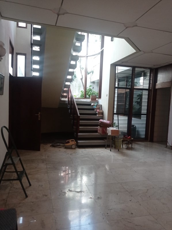 Rumah Siap Huni Dan Nyaman di  Pondok Indah