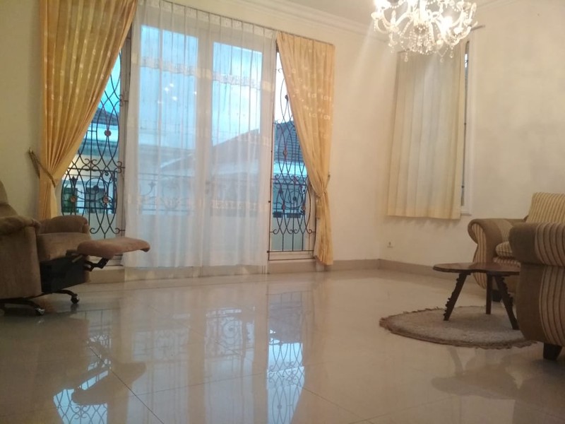 Rumah sewa Full Furnish di BSD  #DG