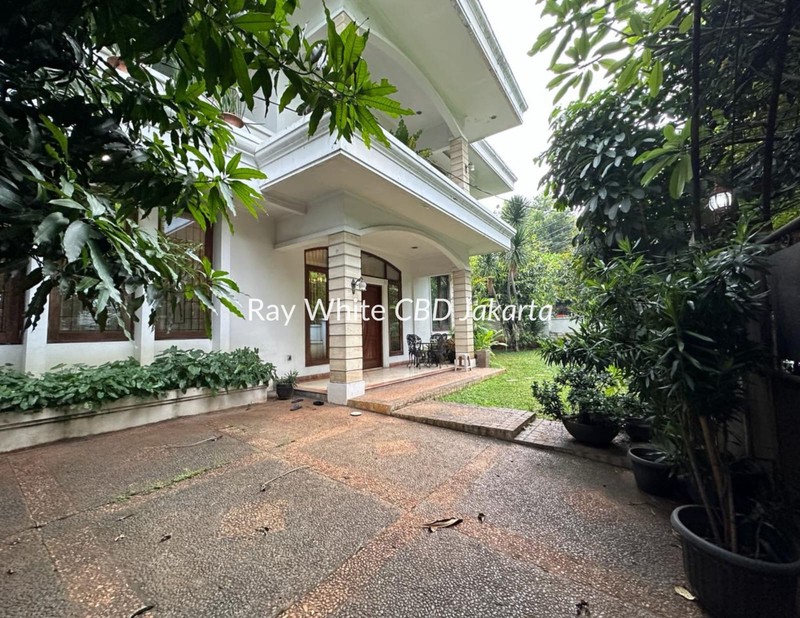 Rumah Di Kebayoran baru Jl Sambas 