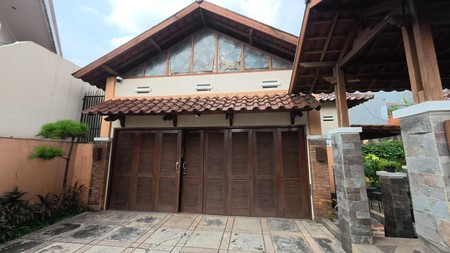 Rumah Luas Furnished TURUN HARGA area Griya Loka Sektor 1 BSD, Gate Tol.