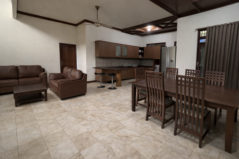 Aset Komersial Strategis di Lenteng Agung 1139 sqm