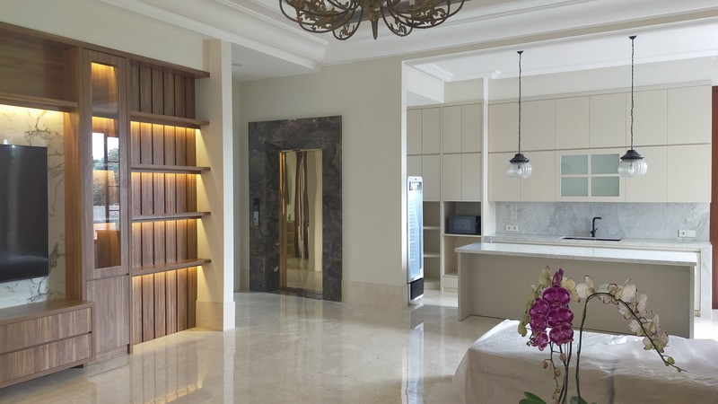 Rumah Megah Keluarga Sultan Kemang Dalam Jakarta Selatan