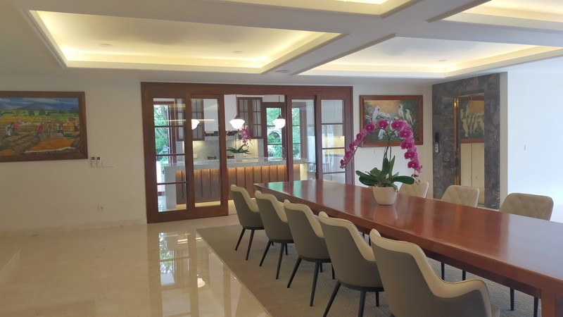Rumah Megah Keluarga Sultan Kemang Dalam Jakarta Selatan