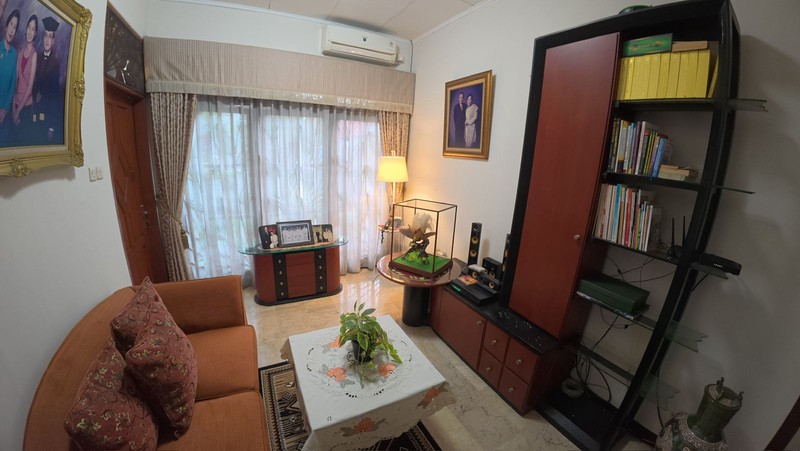 Rumah Luas(568m)  Furnished Area Griya Loka Sektor 1 BSD, Near Gate Tol.