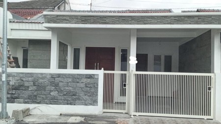 Dijual Rumah di Taman Pondok Indah Wiyung Surabaya