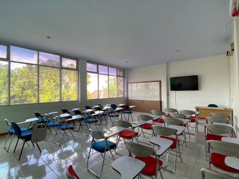 Gedung Kampus 3 Lt di Serang Banten