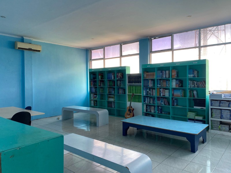 Gedung Kampus 3 Lt di Serang Banten