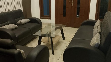 Dijual Rumah Siap Huni di Pondok Maritim Surabaya