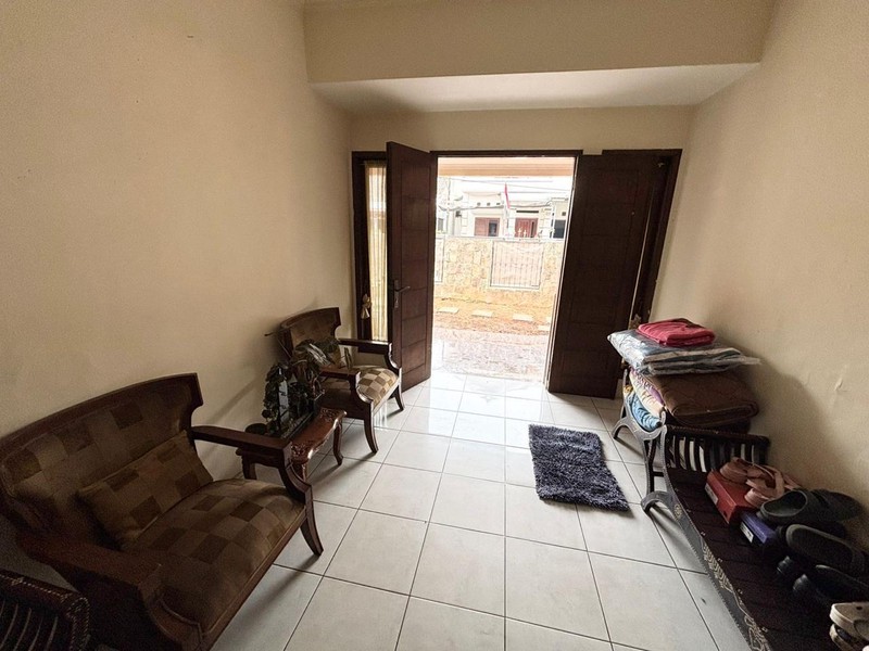 Dijual Rumah Lokasi Di Jaka Setia, Bekasi, Jawa Barat