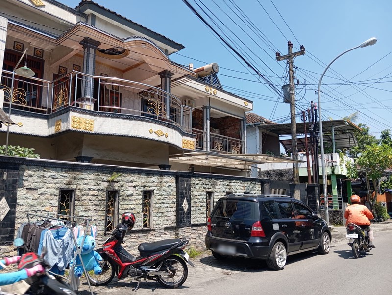 Hunian Mewah 2 Lantai Dekat STIPRAM, Cocok Investasi Jangka Panjang, Banguntapan, Bantul