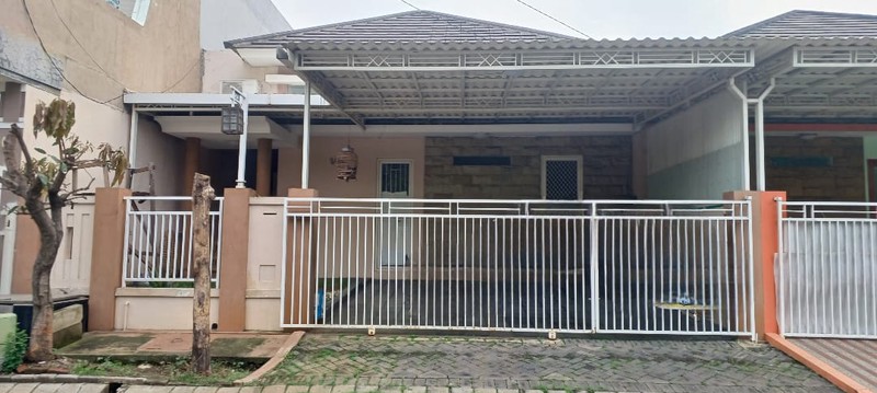 Dijual Rumah 1,5 Lantai Deltasari Cluster Mewah Waru Sidoarjo  