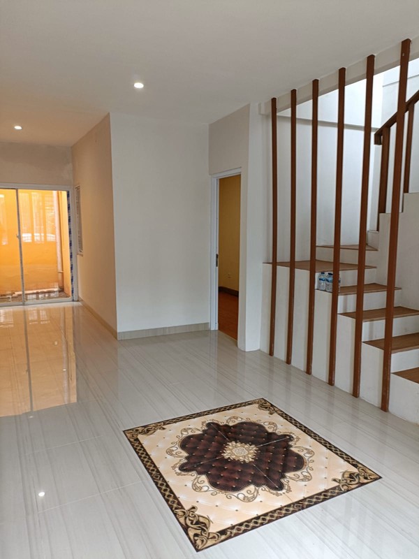 Rumah Adem dan Minimalist di CitraGran Cibubur