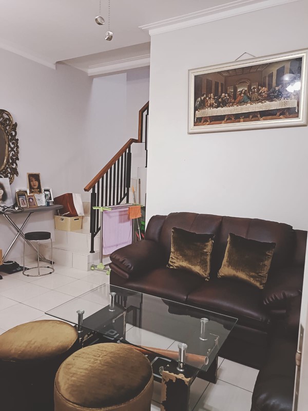 Rumah Adem dan Minimalist di Kota Wisata Cibubur 