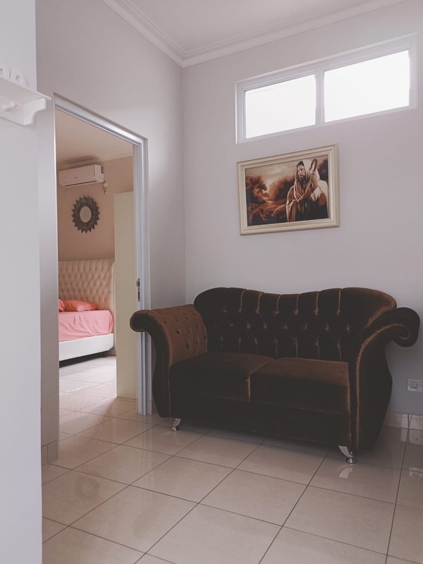 Rumah Adem dan Minimalist di Kota Wisata Cibubur 