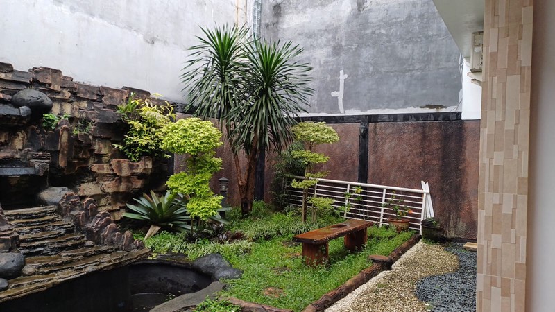 jual cepat rumah strategis denkat toll in dan out bsd city de latinos cluster caribbean