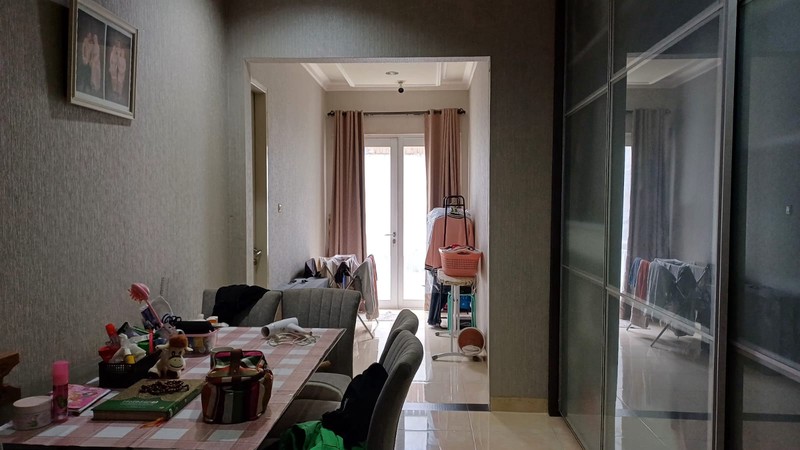 jual cepat rumah strategis denkat toll in dan out bsd city de latinos cluster caribbean