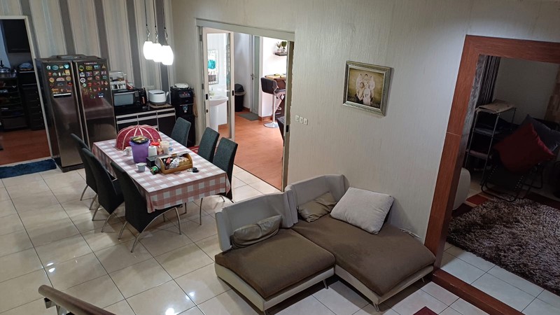 jual cepat rumah strategis denkat toll in dan out bsd city de latinos cluster caribbean