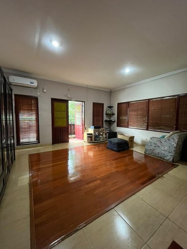 Dijual Rumah di Raffles Hills Cibubur 