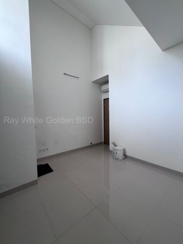 Disewa Rumah Strategis Dekat Jalan Toll Semi Furnished Provence Suites BSD