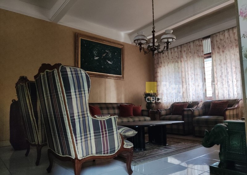 Langka! Rumah Luas dan Strategis di Sayap Dago, Bandung!