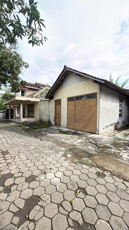 Investasi Tanah & Bangunan Properti Luas Strategis, Cocok untuk Hotel & Restoran, Logandeng, Playen, Gunungkidul 