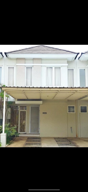 Disewakan Rumah 2 Lantai Canberra Grand Pakuwon Surabaya  