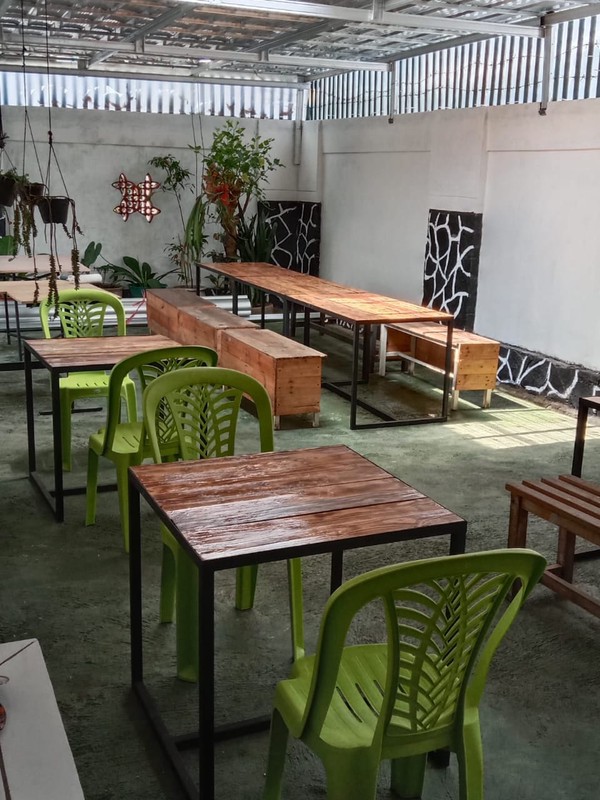 Rumah Dekat Alun-Alun 