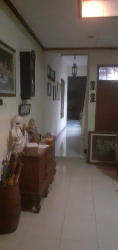 Rumah Lama 1 lantai di Pesanggrahan- Jaksel
