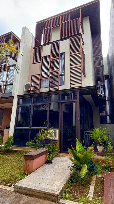 Dijual Cepat Rumah 3 Lantai Greenwich Park Cluster Welford BSD City, Aman & Nyaman