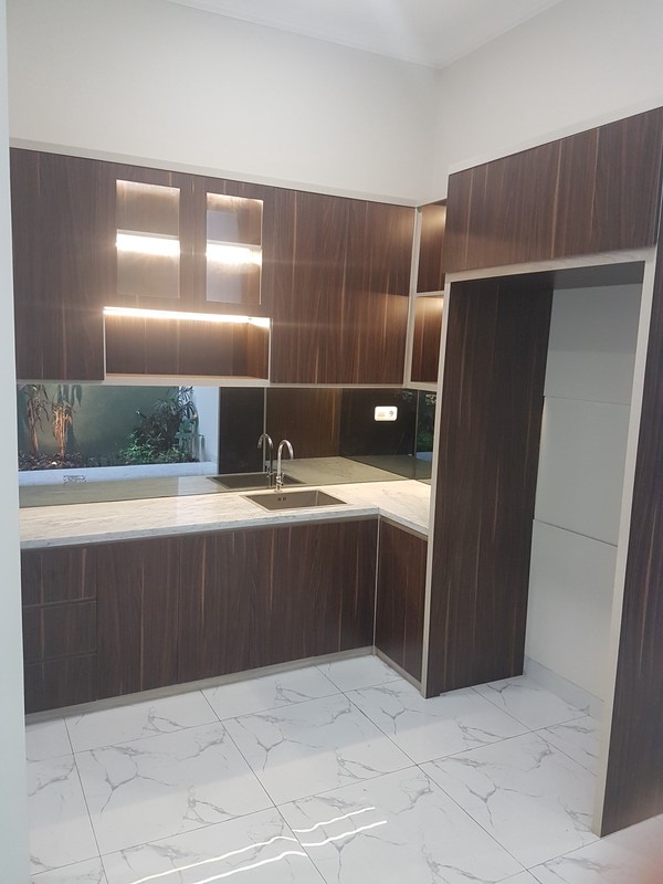 Rumah mewah siap di huni dengan lokasi strategis