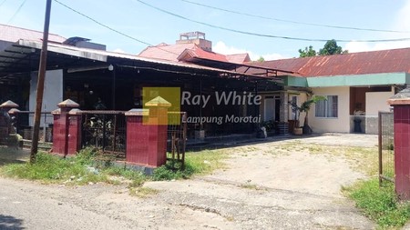 TANAH DAN BANGUNAN KOTA PADANG SUMATERA BARAT