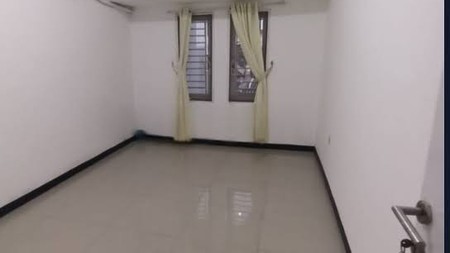 DISEWAKAN CEPAT RUMAH 2 LANTAI PONDOK TJANDRA