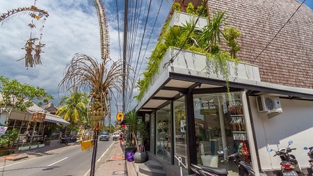 Leasehold - Commercial & Residential Property with Strong Street Exposure in Canggu, Bali