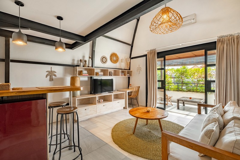 Leasehold - Commercial & Residential Property with Strong Street Exposure in Canggu, Bali