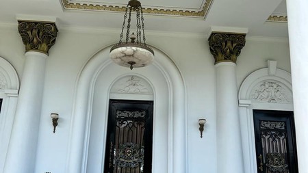 Dijual Villa di Sentul City, surat SHM.