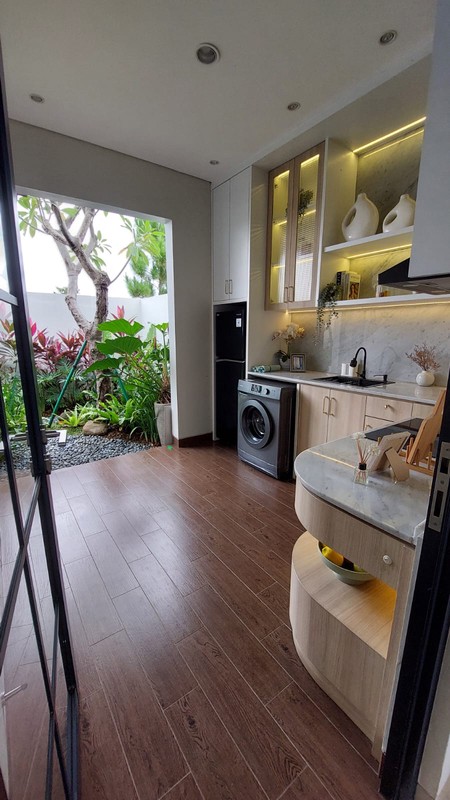 Rumah Mewah Modern 2 Lantai Cluster Reina Sofia Tipe Champagne Citra City Sentul