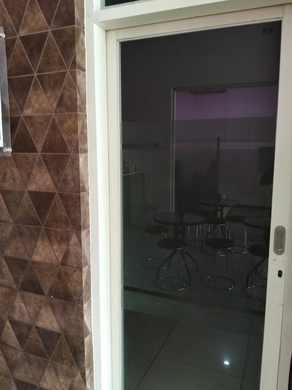 DIJUAL CEPAT RUMAH PONDOK TJANDRA COCOK UNTUK TEMPAT USAHA BEKAS KLINIK KECANTIKAN